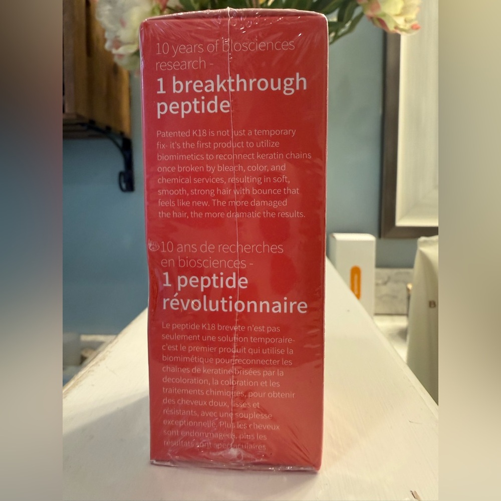 K18 Leave-In Molecular Repair Hair Mask - Picture 3 of 5